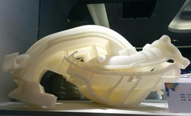 Porcellana Stampa di nylon bianca complessa di SLA 3D innovatrice per industria fornitore