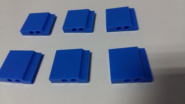 Porcellana Parti blu di lucidatura lavoranti della plastica professionale POM di CNC fornitore